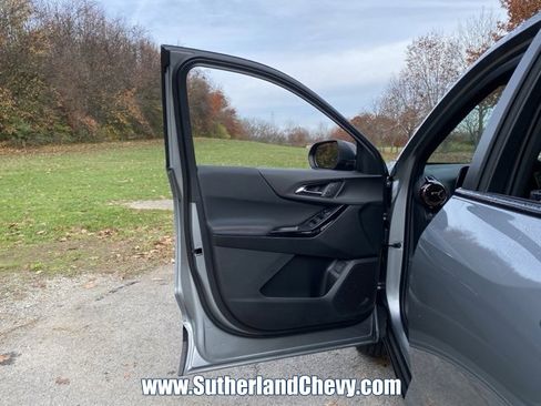 New 2026 Chevrolet Equinox RS image 12