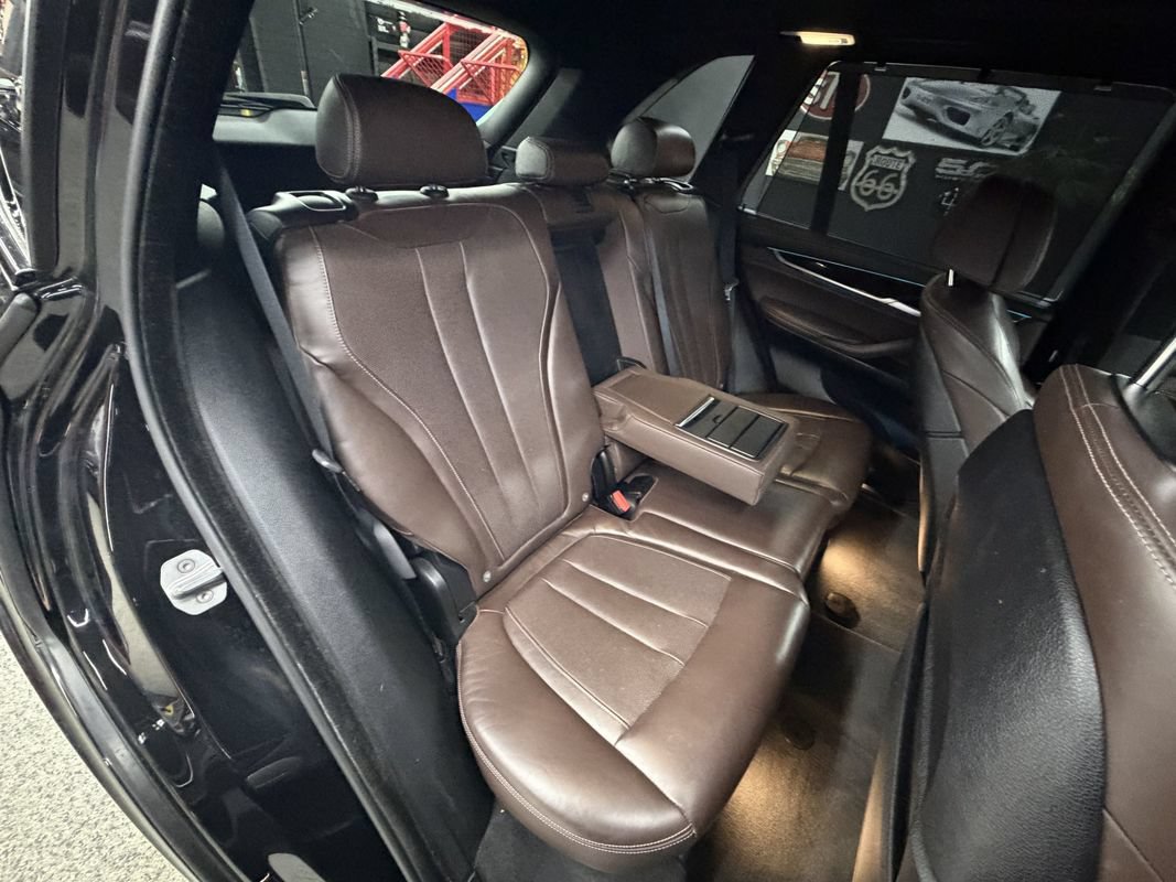 Used 2018 BMW X5 xDrive50i AWD/4WD image 18