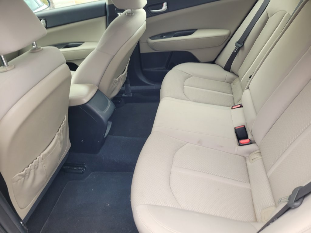 Used 2016 Kia Optima LX FWD image 22