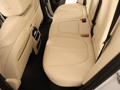 Used 2021 BMW X5 sDrive40i w/ Convenience Package RWD image 6