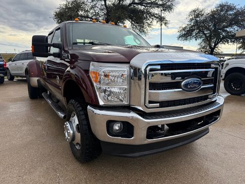 Used 2012 Ford F350 Lariat image 1