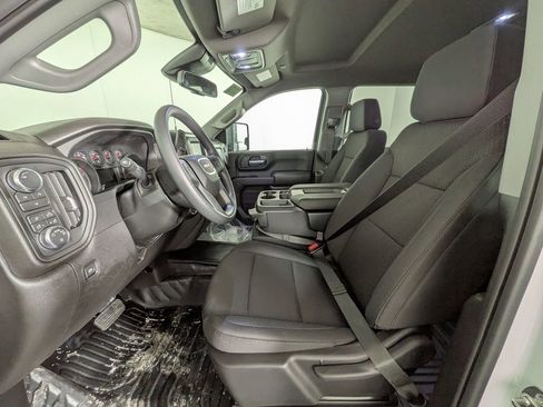 New 2026 GMC Sierra 3500 Pro AWD/4WD image 15