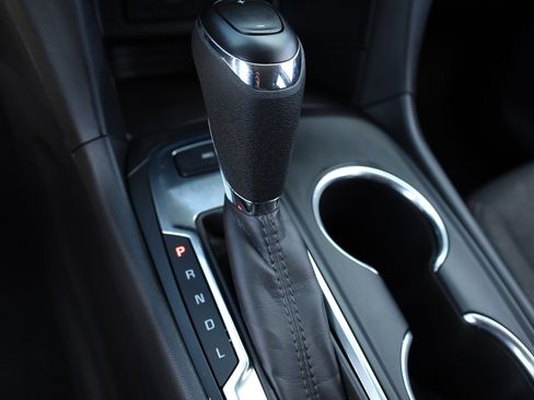 Used 2021 Chevrolet Equinox LT image 10