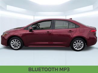 Used 2022 Toyota Corolla LE w/ LE Convenience Package video 2