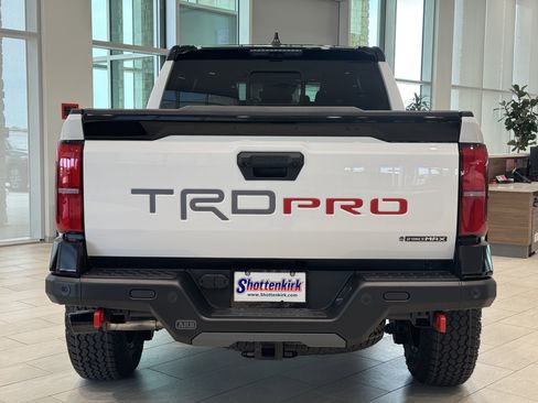 New 2026 Toyota Tacoma TRD Pro AWD/4WD image 5