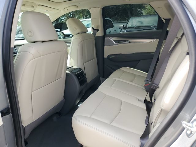 Certified 2026 Cadillac XT5 Premium Luxury w/ Driver Assist Package FWD image 6