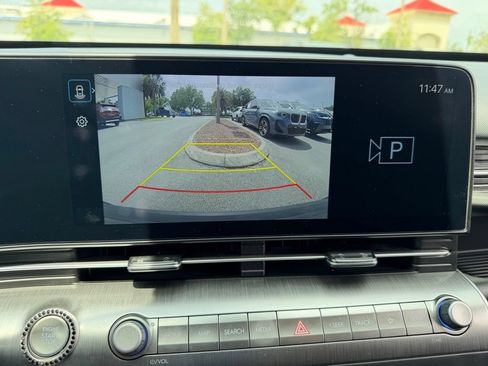 Used 2024 Hyundai Kona SEL FWD image 30
