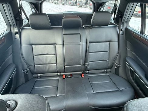 Used 2016 Mercedes-Benz E 350 4MATIC Wagon w/ Premium Package image 39