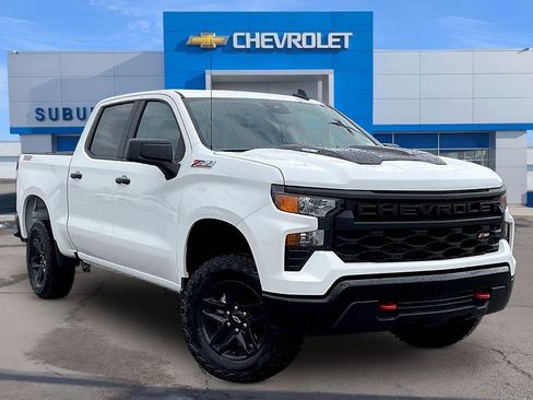 New 2026 Chevrolet Silverado 1500 Custom Trail Boss AWD/4WD image 2