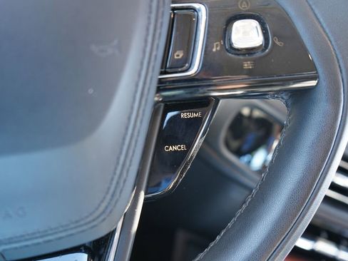 Used 2024 Lincoln Aviator Reserve image 35