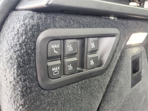 Used 2020 BMW X7 xDrive40i w/ Premium Package image 35