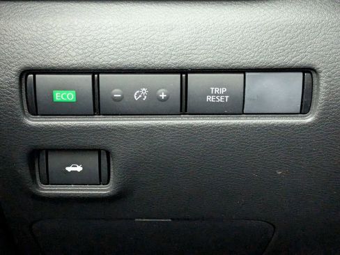 New 2025 Nissan Sentra S image 26