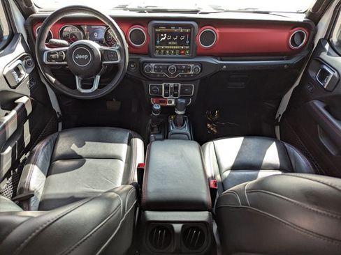 Used 2018 Jeep Wrangler Unlimited Rubicon AWD/4WD image 18