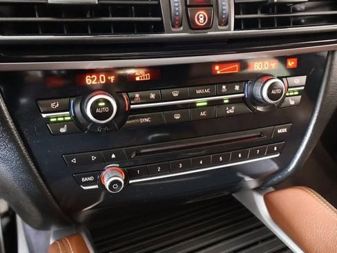 Used 2017 BMW X6 xDrive35i image 8