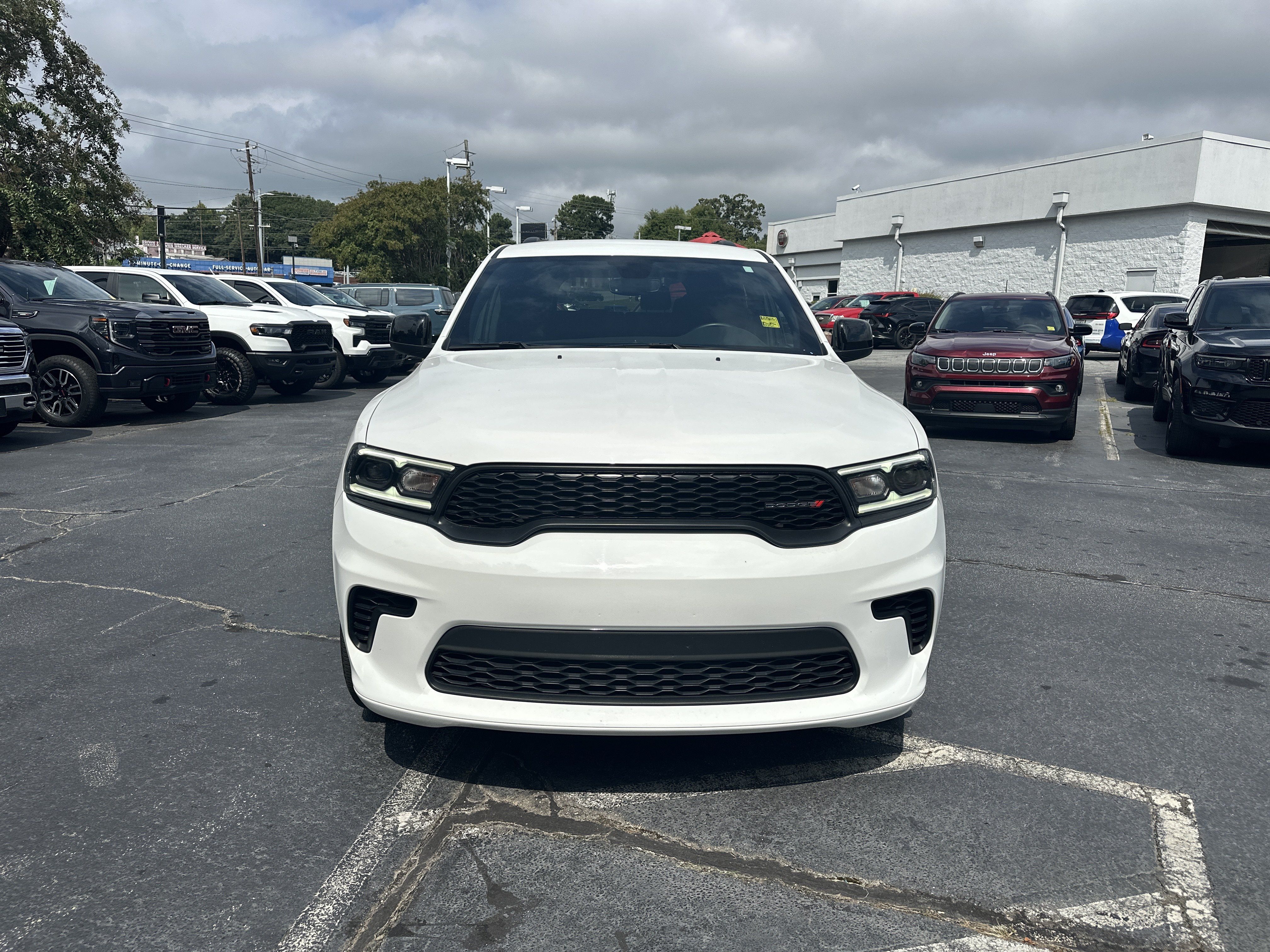 Used 2025 Dodge Durango GT w/ Blacktop Package RWD image 4