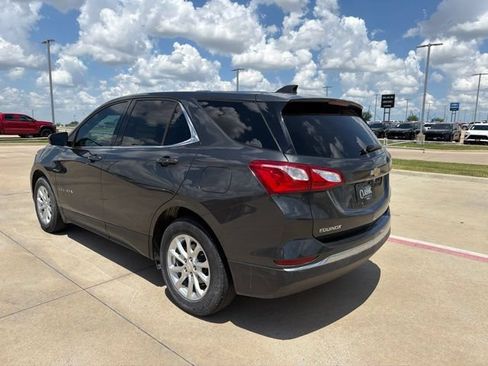 Used 2018 Chevrolet Equinox LT FWD image 11