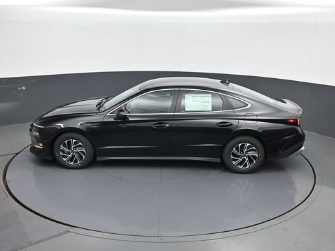 New 2026 Hyundai Sonata Blue FWD image 20