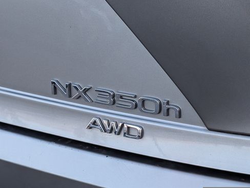Used 2022 Lexus NX 350h AWD image 9