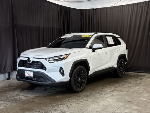 Certified 2025 Toyota RAV4 XLE Premium FWD image 1