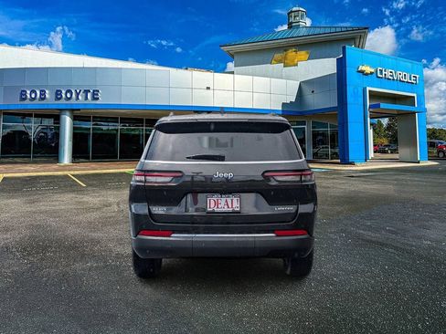 Used 2023 Jeep Grand Cherokee L Limited RWD image 4