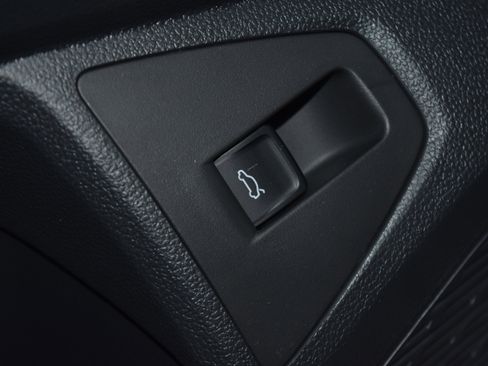 New 2026 Volkswagen Jetta SEL image 5