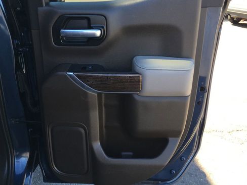Used 2021 GMC Sierra 1500 SLE w/ Remote Start Package AWD/4WD image 30