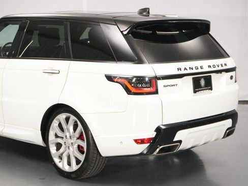 Used 2019 Land Rover Range Rover Sport HSE Dynamic AWD/4WD image 17