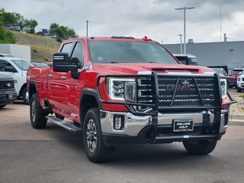 Used 2022 GMC Sierra 2500 SLT w/ SLT Convenience Package AWD/4WD image 3