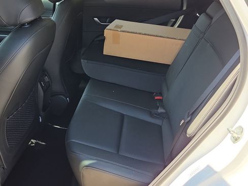 Used 2024 Hyundai Kona Limited FWD image 13