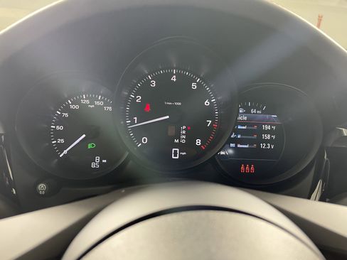 Certified 2026 Porsche Macan AWD/4WD image 18