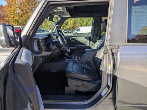 Certified 2022 Ford Bronco Badlands image 13