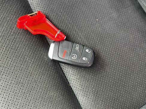 Used 2019 Dodge Durango GT image 20