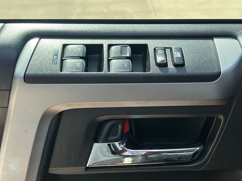 Used 2019 Toyota 4Runner SR5 Premium RWD image 23