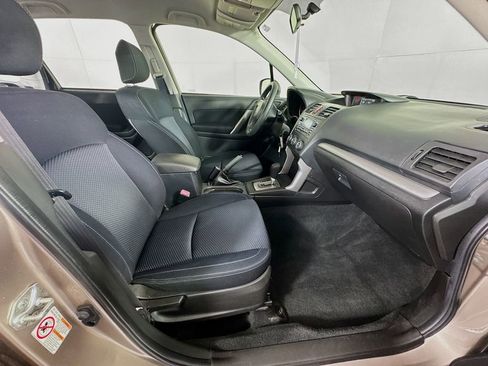 Used 2015 Subaru Forester 2.5i w/ Alloy Wheel Package image 25