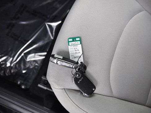 Used 2023 Kia Forte LXS image 25