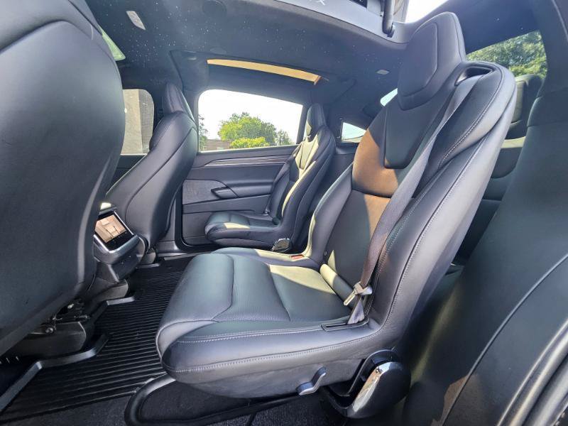 Used 2022 Tesla Model X AWD/4WD image 61