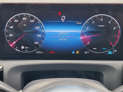 Used 2025 Mercedes-Benz CLA 250 image 6
