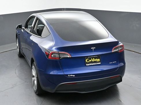 Used 2021 Tesla Model Y Long Range image 42