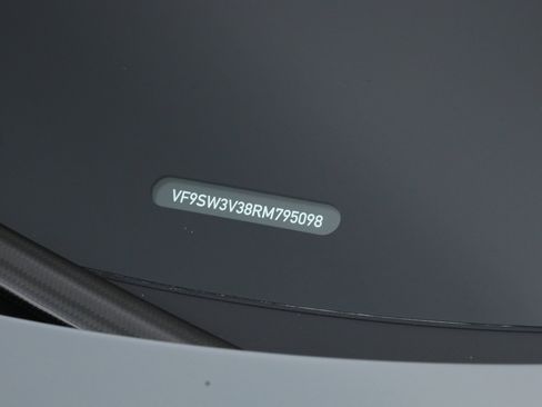 Used 2024 Bugatti Chiron Super Sport image 64