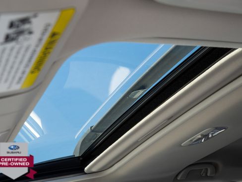 Certified 2021 Subaru Crosstrek 2.0i Premium w/ Moonroof Package image 18