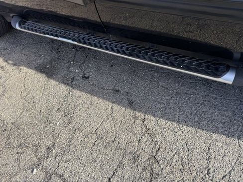 Used 2009 Chevrolet Avalanche LT w/ Luxury Package image 6