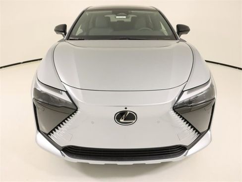 New 2025 Lexus RZ 300e 300e Premium image 7