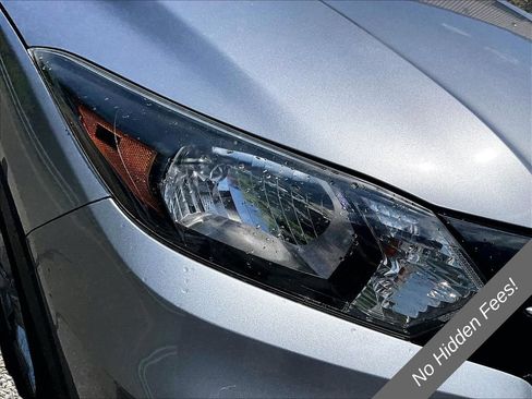 Used 2018 Honda HR-V LX image 24