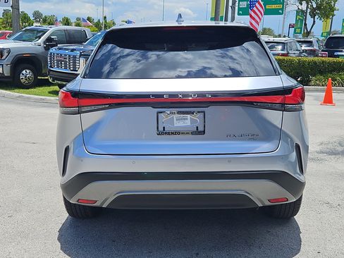 Used 2024 Lexus RX 450h AWD w/ Luxury Package image 6