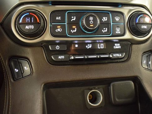 Used 2017 Chevrolet Tahoe LT image 35