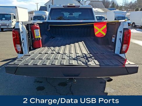 Used 2024 GMC Sierra 2500 SLE image 32