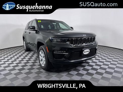 Used 2023 Jeep Grand Cherokee Limited AWD/4WD image 1