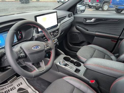 Used 2023 Ford Escape ST-Line w/ Tech Pack #1 image 32