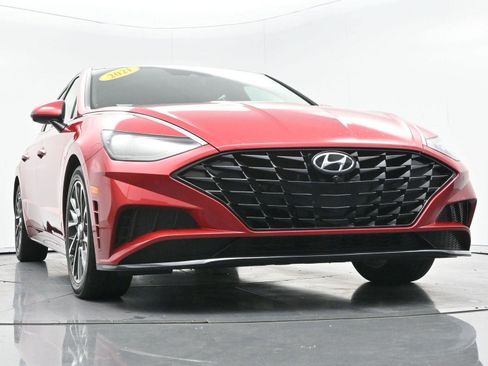 Used 2021 Hyundai Sonata Limited w/ Preferred Accessory Package FWD image 50