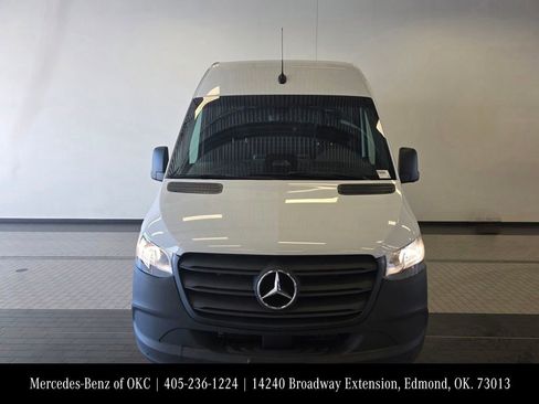 Certified 2025 Mercedes-Benz Sprinter 2500 image 2